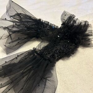 Elegant Black Tulle Arm Warmers